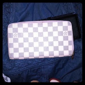 customize your bundle to trade or purchase